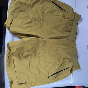 lululemon athletica Men's Athletic Shorts - Mustard Yellow
